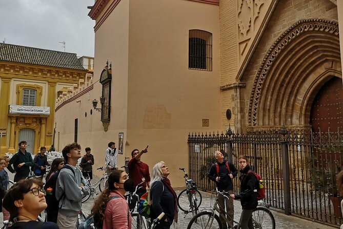 Seville Bike Tour (Private Tour) - Catedral de Sevilla and Barrio Santa Cruz: big Gothic from the street, old Seville on foot