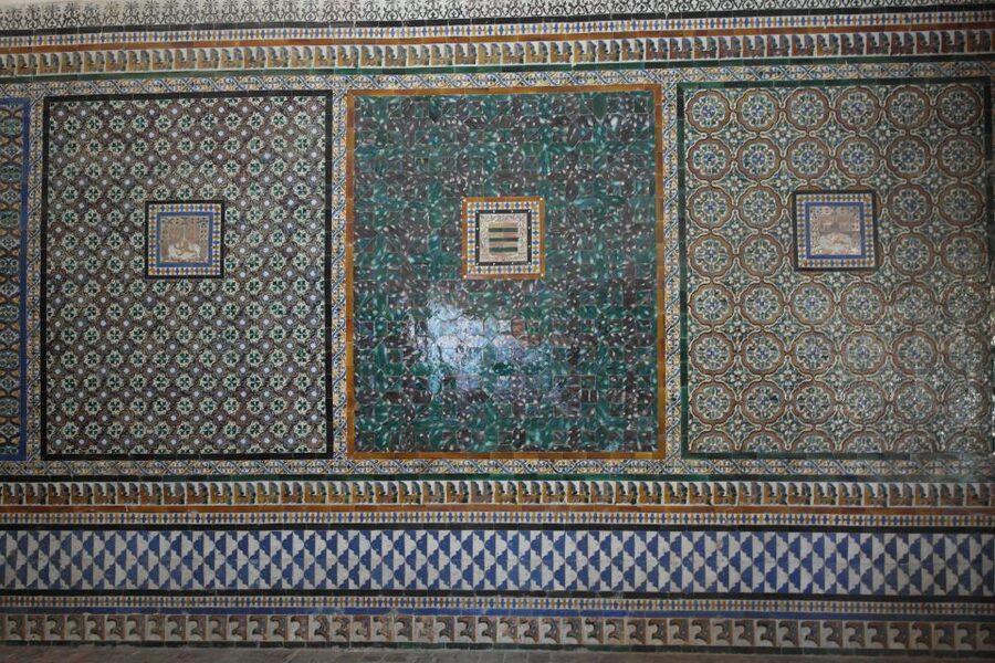 Seville: Casa de Pilatos and Condesa de Lebrija Palace Tour - Price and value: $258 per group up to 15, plus the tickets you pay separately