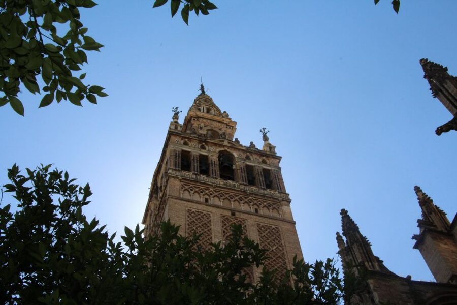 Seville: Cathedral and Giralda Skip-the-line Guided Tour - Price and Value: What $38 Buys You in Real Time