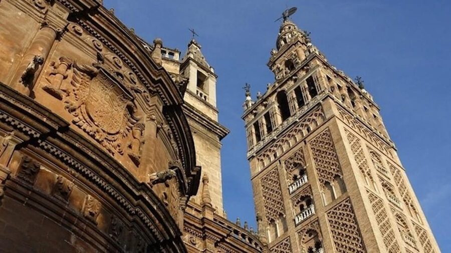 Seville Cathedral and Giralda Tower Guided Tour and Tickets - Guides: what makes this tour feel smooth (and why named guides matter)