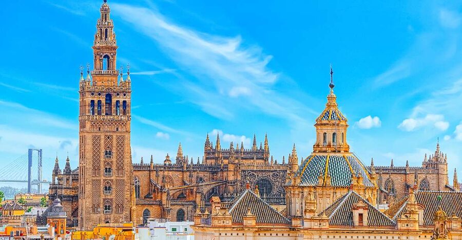 Seville: Cathedral and La Giralda Entry Ticket - Why Seville Cathedral and La Giralda are a one-ticket double