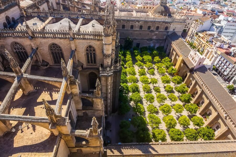 Seville: Cathedral and La Giralda Entry Ticket - Audio guide upgrade: when it adds value, and when it can frustrate