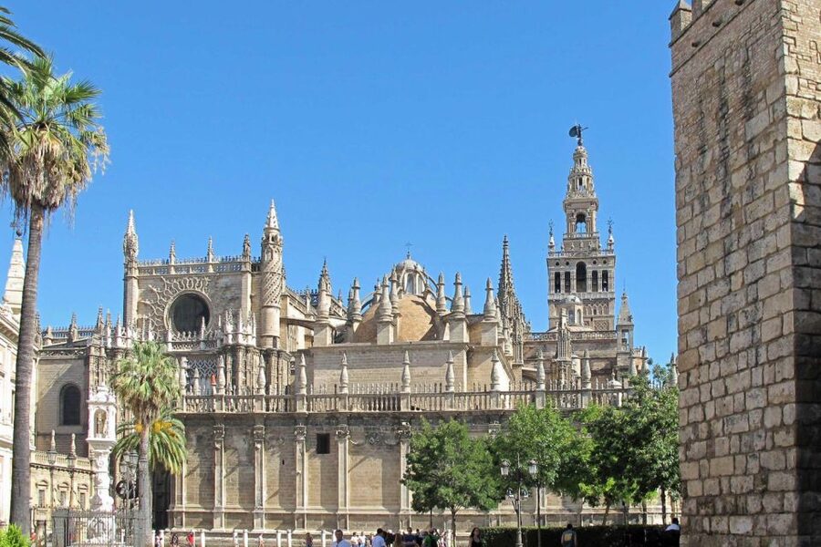 Seville: Cathedral, Giralda & Alcázar Guided Tour - Who this tour is best for