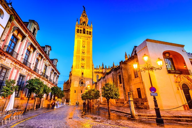 Seville: Cathedral & Giralda Guided Tour with Tickets - Inside the Seville Cathedral: Gothic you can actually read