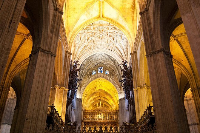 Seville Cathedral Tour - Stop 1: Catedral de Santa Maria de la Sede and the Cathedral’s Real Role