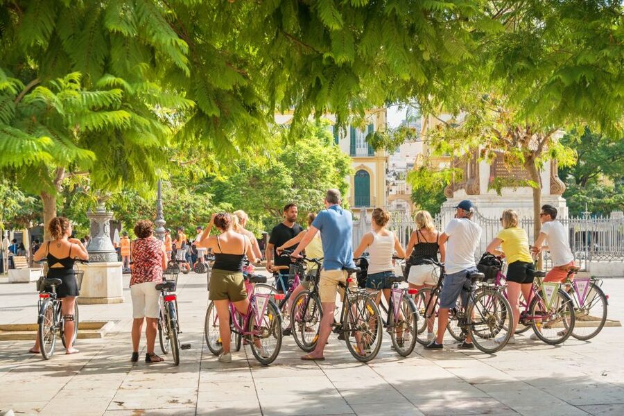 Seville City Bike Tour: Top Seville's Monuments - Quick reasons to like this Seville city bike tour
