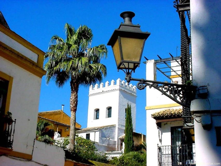 Seville: City of Queens, Nuns, Sex Work & Witches - Calle Susona and Callejón del Agua: the old town without the rush