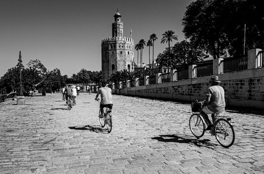 Seville: City Sightseeing and Local Culture Bike Tour - Practical tips for your ride day