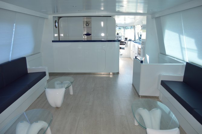 Seville: Cruise along the Guadalquivir River with appetizer - Timing Your Cruise for Sunset and Cooler Temperatures