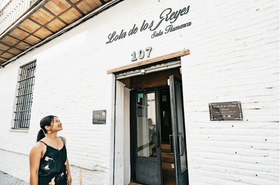 Seville: Drinks of Sevilla Tasting - Where the tasting happens: Baraka, plus the Lola de los Reyes Theater start