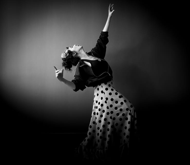Seville: Enjoy a class of approach to flamenco - Footwork with meaning: marking with your feet, plus call and shot