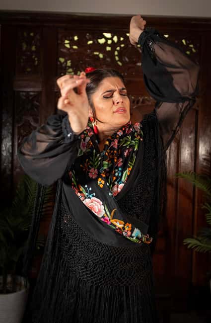 Seville: Flamenco Show at Tablao Almoraima in Triana - Quick Takes: What Makes This Flamenco Show Worth Your Time