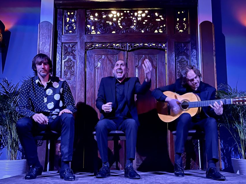 Seville: Flamenco Show at Tablao Almoraima in Triana - The Performers You’re Paying For: Dancers, Song, and Guitar in One Room