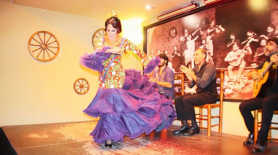 Seville: Flamenco Show at Tablao La Cantaora - Tablao La Cantaora, right by Seville Cathedral