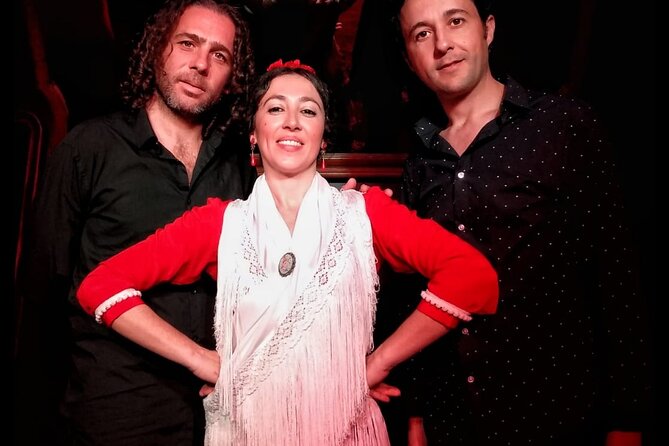 Seville: Fun class to approach Flamenco - What to Wear and How to Show Up Ready