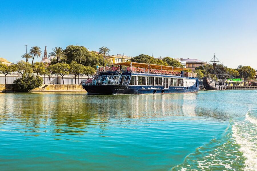Seville: Guadalquivir River Cruise - Audio commentary, comfort, toilets, and the small bar