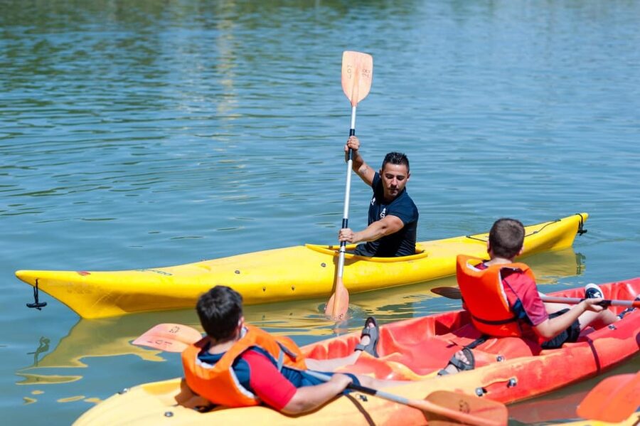 Seville:Guadalquivir River Kayak Tour - The 2-hour plan: safety briefing, paddling basics, and a guided route