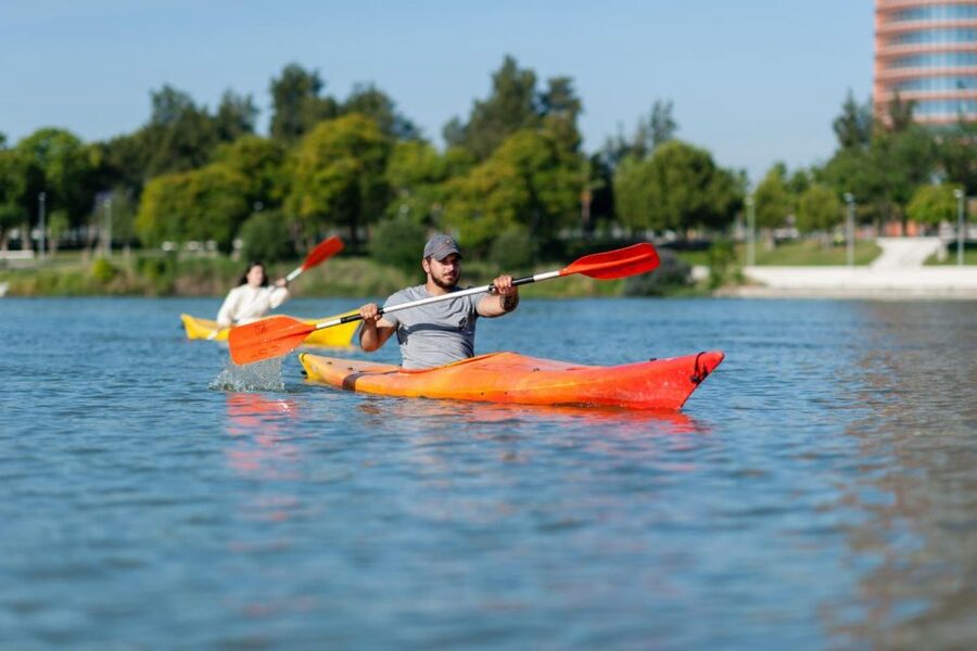 Seville:Guadalquivir River Kayak Tour - Photo pauses: taking breaks without losing the flow