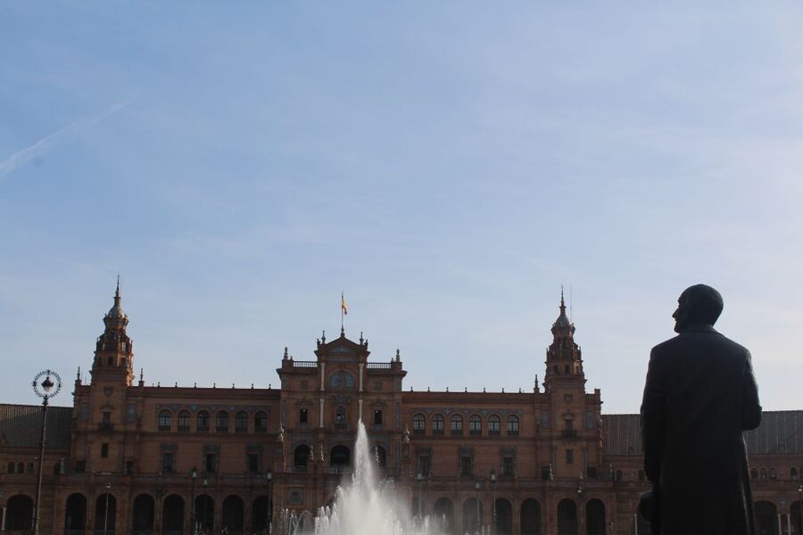 Seville: Guided Sightseeing Day Tour - Real Alcázar: the palace you’ll actually remember