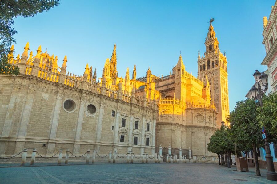 Seville: Guided Tour of Cathedral of Seville & Giralda Tower - Meeting at Naturanda Turismo Ambiental, Then Straight Into the Cathedral