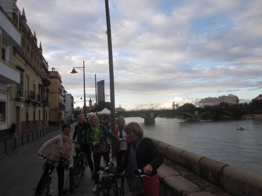 Seville: Highlights City Bike Tour - Getting Seville Bearings in Just 3 Hours