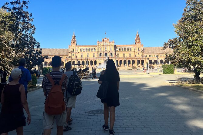 Seville Highlights Private Walking Tour - Maria Luisa Park finish near Plaza de España: a smart way to end