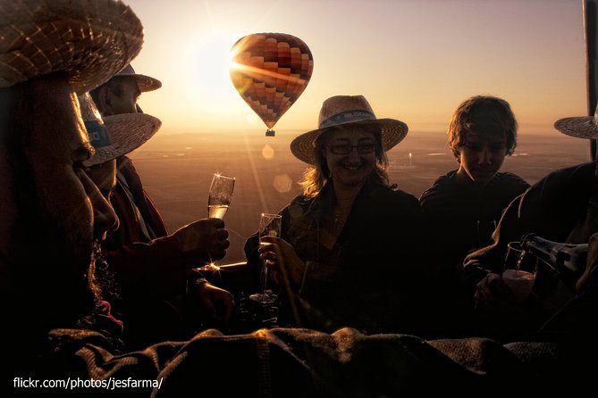 Seville Hot-Air Balloon Ride with Breakfast, Cava & Hotel Pick up - In the Air With the Gloobo Pilot: Safety Briefing and Views You Can Name