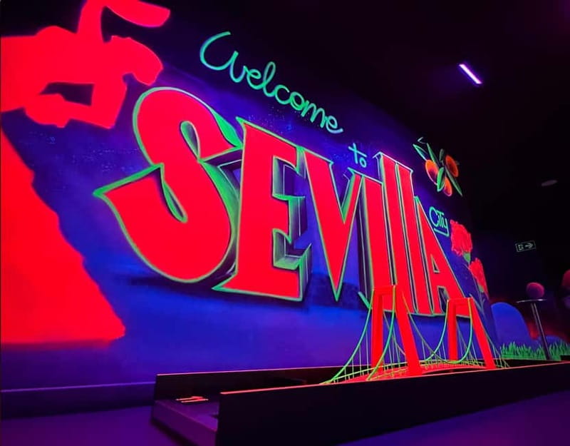 Seville: Indoor UV 18 hole Minigolf Experience - Timing it during your Seville visit