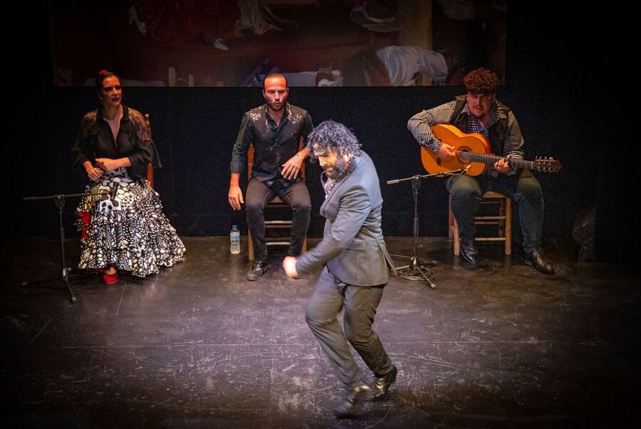 Seville: Live Flamenco Show at "Teatro Flamenco Triana" - A Simple Before-and-After Plan in Triana (So You Don’t Rush)