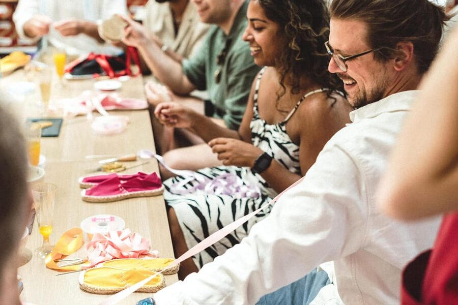 Seville: Make Your Own Espadrilles Workshop - What happens during the 2 hours, step by step