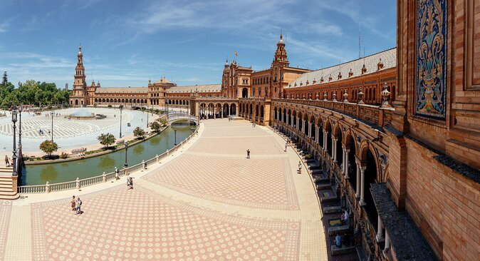 Seville Must-Do Family Friendly Private Tour - Plaza de San Francisco: stories, not lectures