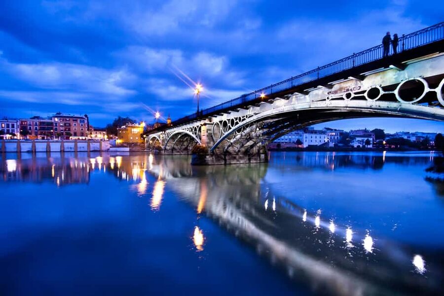 Seville Night Tour A Must See - Key highlights you will actually care about