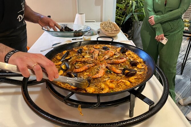 Seville: Paella Showcooking Experience - Setting Up in Seville: Where the Evening Starts and What You’ll Do