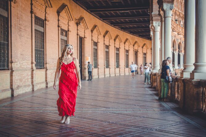 Seville Personalized and Professional Photoshoot - Plaza de España: your first stop, your first set of “easy wins”