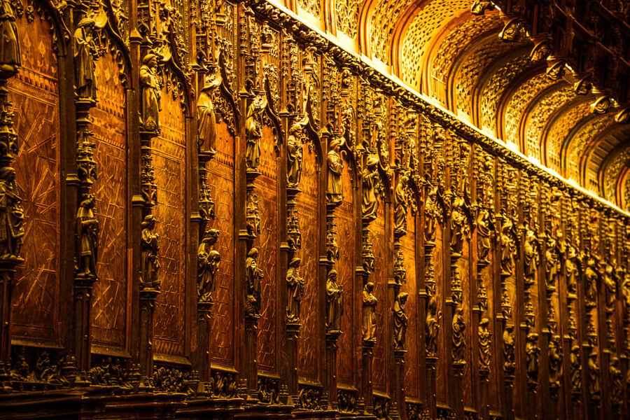 Seville: Priority Access Cathedral, Giralda & Alcázar Tour - Patio de las Doncellas and the gardens you’ll want to plan around