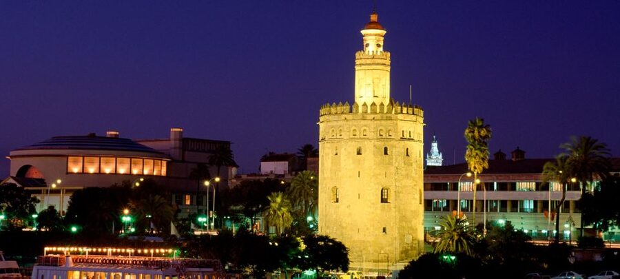 Seville: Private E-Bike City Highlights Tour - Why Seville looks better from an e-bike seat