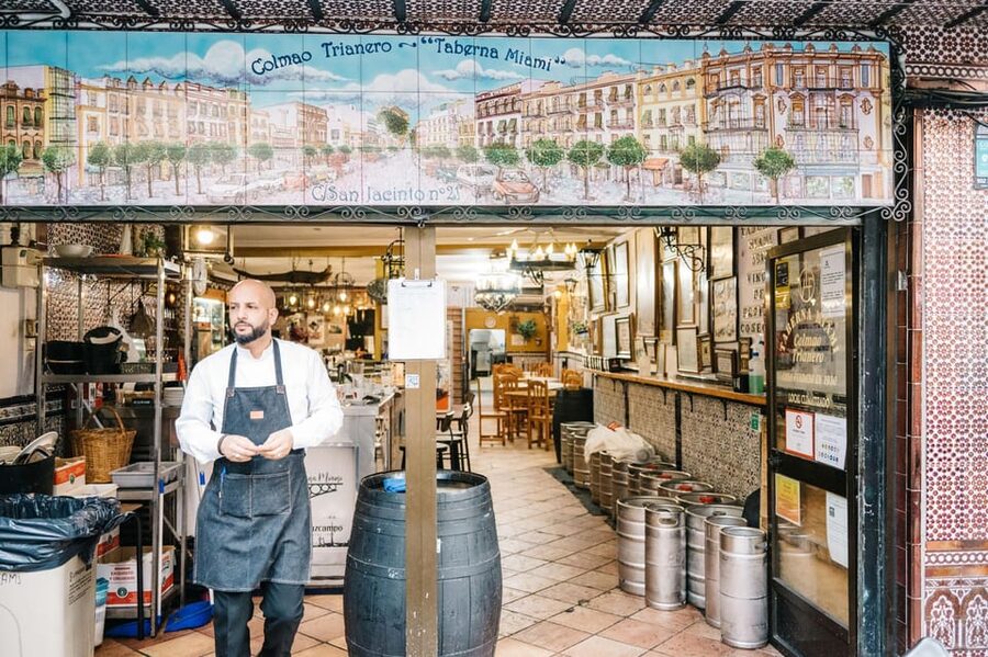Seville: Private Tapas & History Tour in Triana Neighborhood - Drinks included: vermouth, sherry, and how to pace yourself