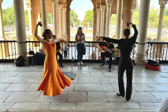 Seville Private Tour with Alcazar, Cathedral, Casa de Pilatos - Alcázar de Sevilla: 1,000 years, Moorish roots, and filming locations