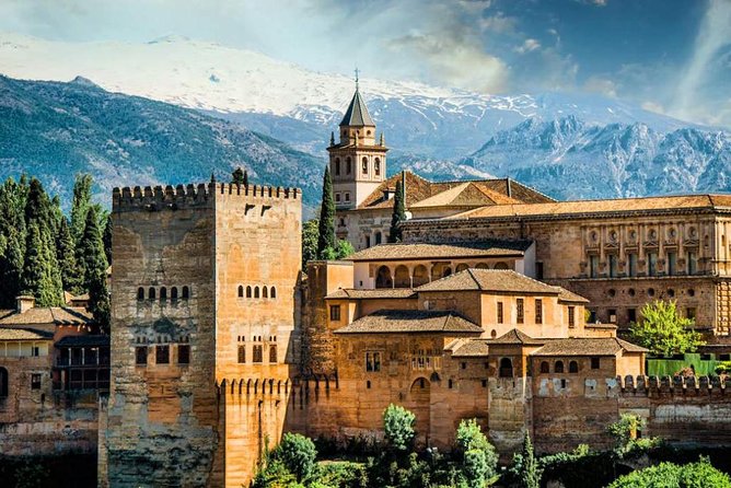 Seville Private Transfer to Granada with a Visit to Ronda - The 8:00 am start, car comfort, and what to pack