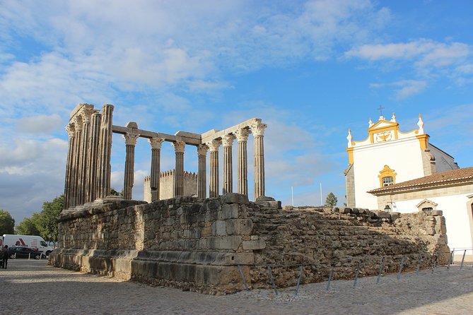 Seville Private transfer to Lisbon with Optional Evora stop - Drivers, Safety, and Communication That Saved the Day