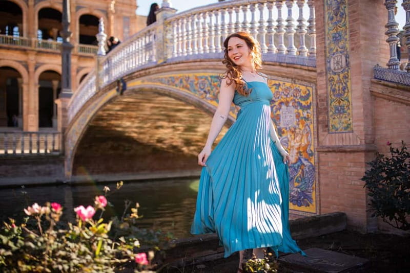 Seville: Professional Photoshoot and Video - Why a Seville professional photoshoot at Plaza España is worth it