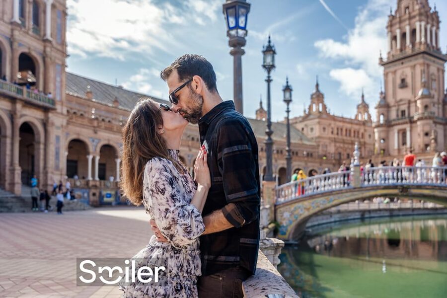 Seville: Professional Photoshoot at Plaza de España - Parque de Maria Luísa: a gentler second stop for variety