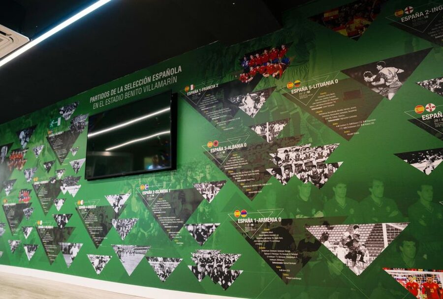 Seville: Real Betis Tour at the La Cartuja Stadium - Tunnel Club hospitality: match day from the suite level