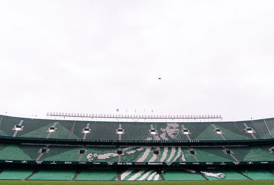 Seville: Real Betis Tour at the La Cartuja Stadium - Language and guide: how the tour is delivered