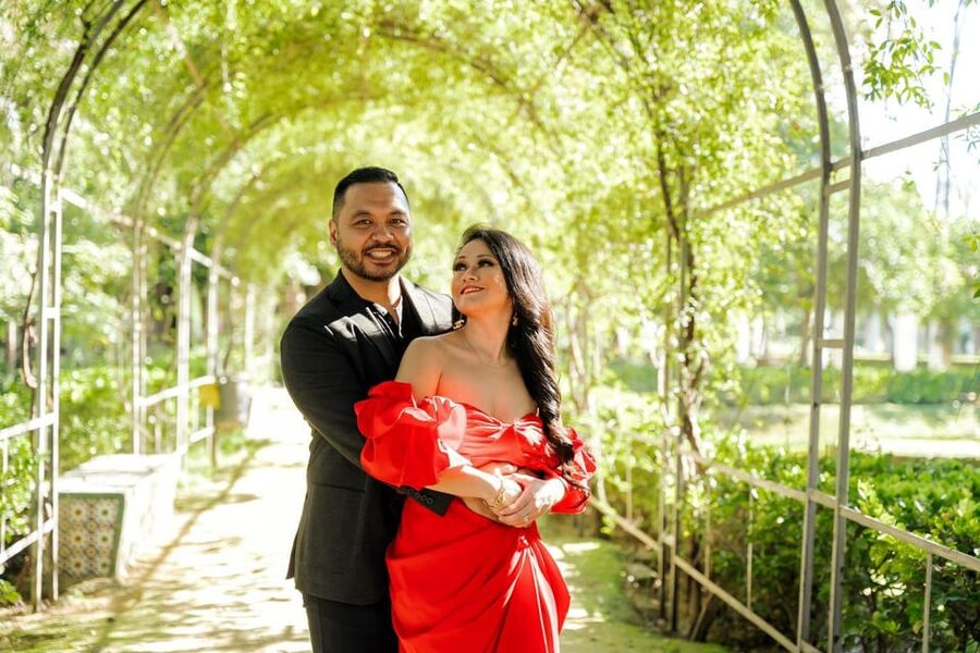 Seville: Romantic photoshoot for Couples - Who this couples photoshoot is best for