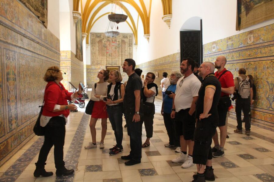 Seville: Royal Alcazar, Cathedral and Giralda Tower Tour - Timing and flow: how the 2.5 hours tend to feel in real life