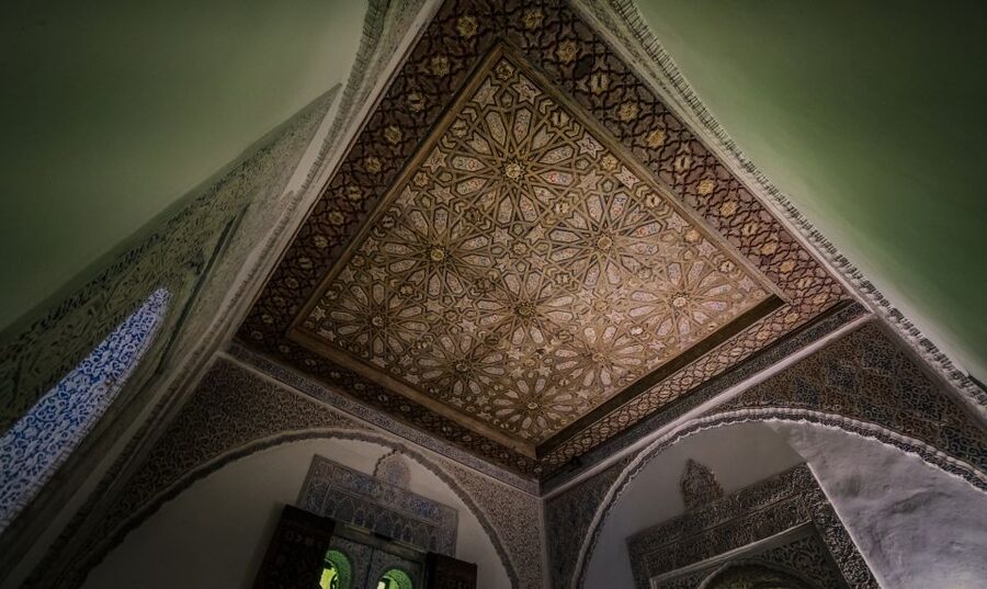 Seville: Royal Alcázar Skip-the-Line Tour by Local Experts - Key points before you go