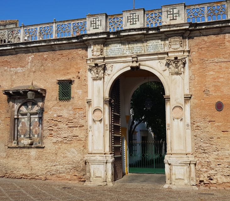 Seville: Salvador Church, Casa Pilatos, and Metropol Tour - Metropol Building and Las Setas: you finish at the entrance