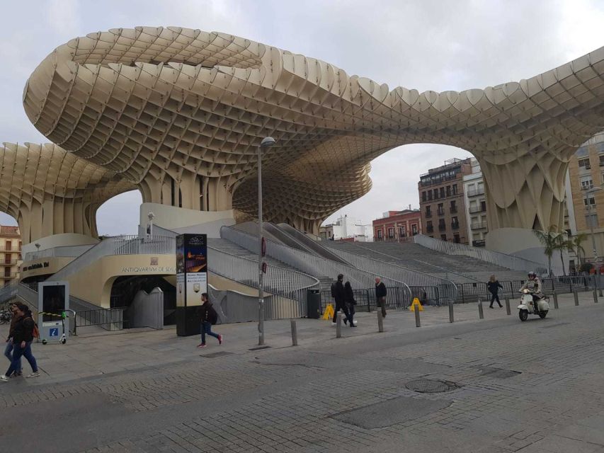 Seville: Salvador Church, Casa Pilatos, and Metropol Tour - Price and value: what $46 covers, and what you pay extra for