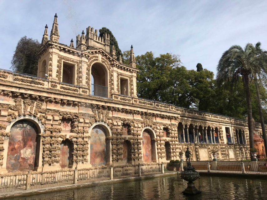 Seville: Small-Group Alcázar Guided Tour & Entry Ticket - Small Group Comfort, Headsets, and Why Two Hours Feels Right